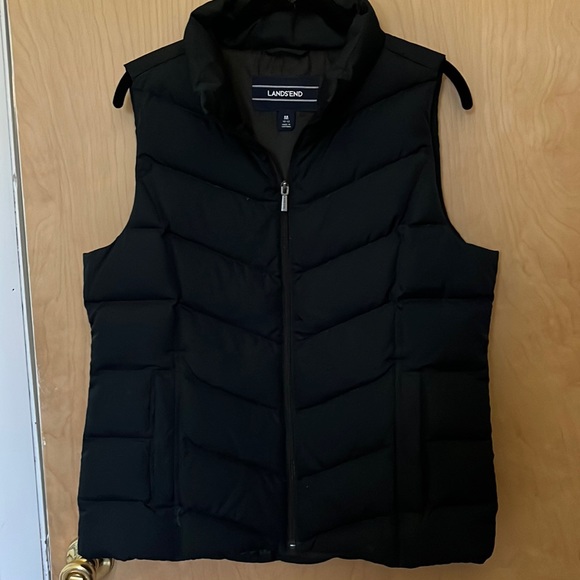 Lands' End Jackets & Blazers - Black zip puffer vest